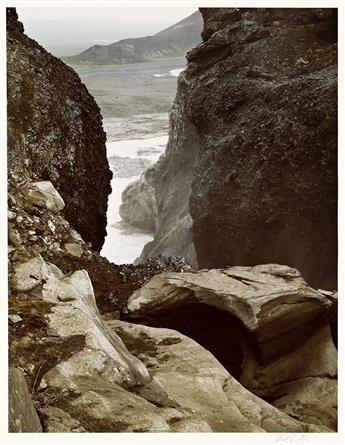 (CAPONIGRO; FONTANA; GARNETT; GIBSON; PORTER) A portfolio entitled Color Nature Landscapes II.